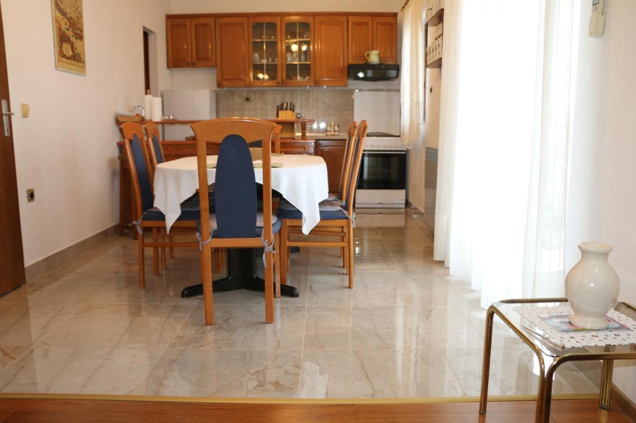 Apartment Grgas-Tucilo Zablaće Eksteriør bilde