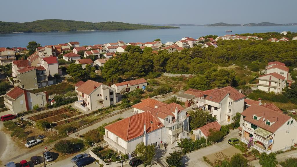 Apartment Grgas-Tucilo Zablaće Eksteriør bilde